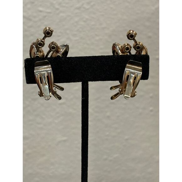 Vintage Clip On Earrings Aurora Borealis Crystals Riveted - Picture 4 of 6